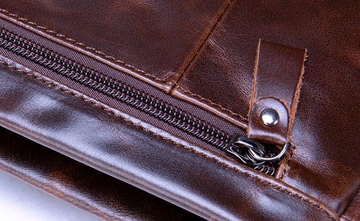 8953 Waist Bag / Bum Bag Brown