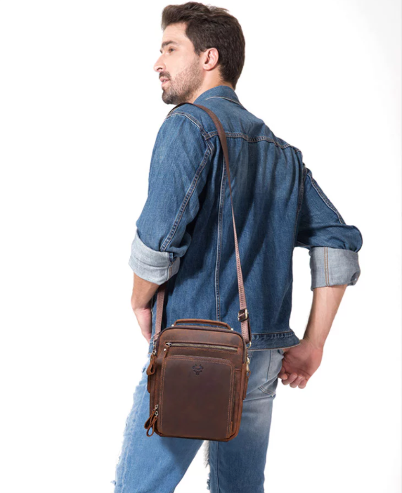 MH573 Humerpaul Shoulder Bag Crazyhorse Cowhide Leather Brown